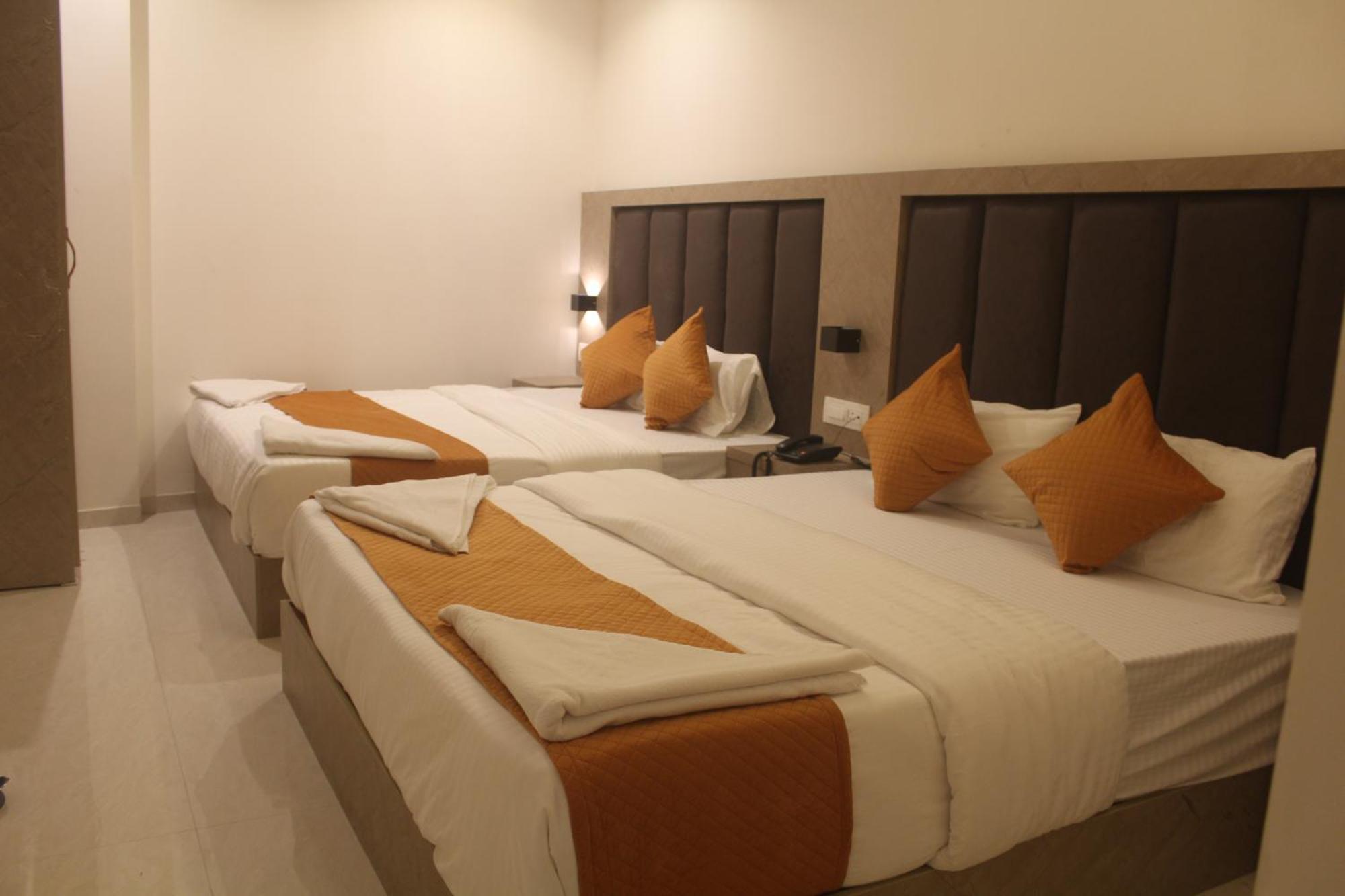 Hotel Metro Inn Мумбаї Екстер'єр фото