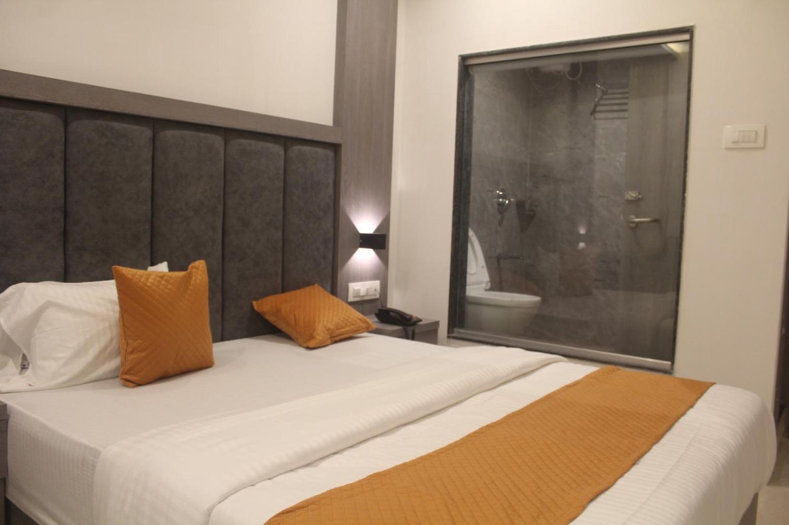 Hotel Metro Inn Мумбаї Екстер'єр фото
