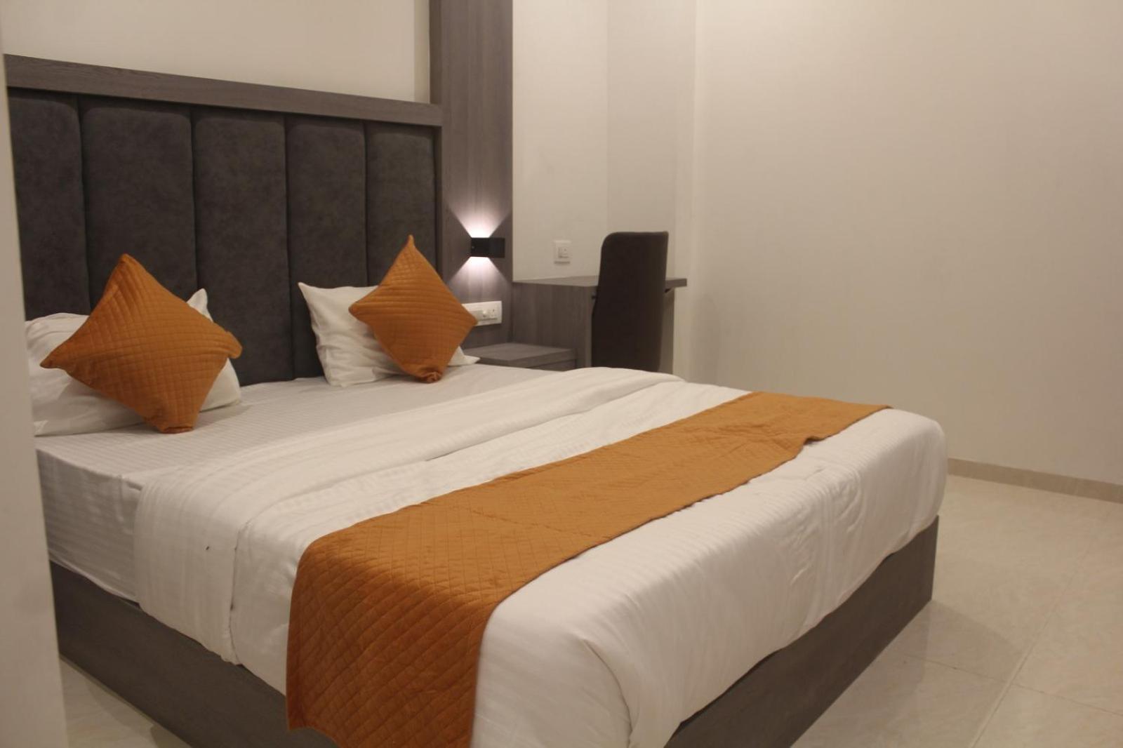 Hotel Metro Inn Мумбаї Екстер'єр фото
