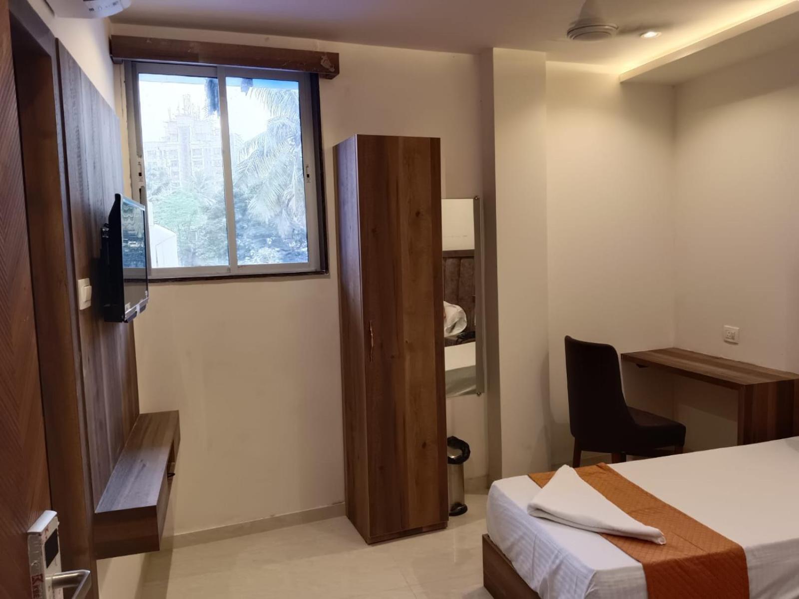 Hotel Metro Inn Мумбаї Екстер'єр фото