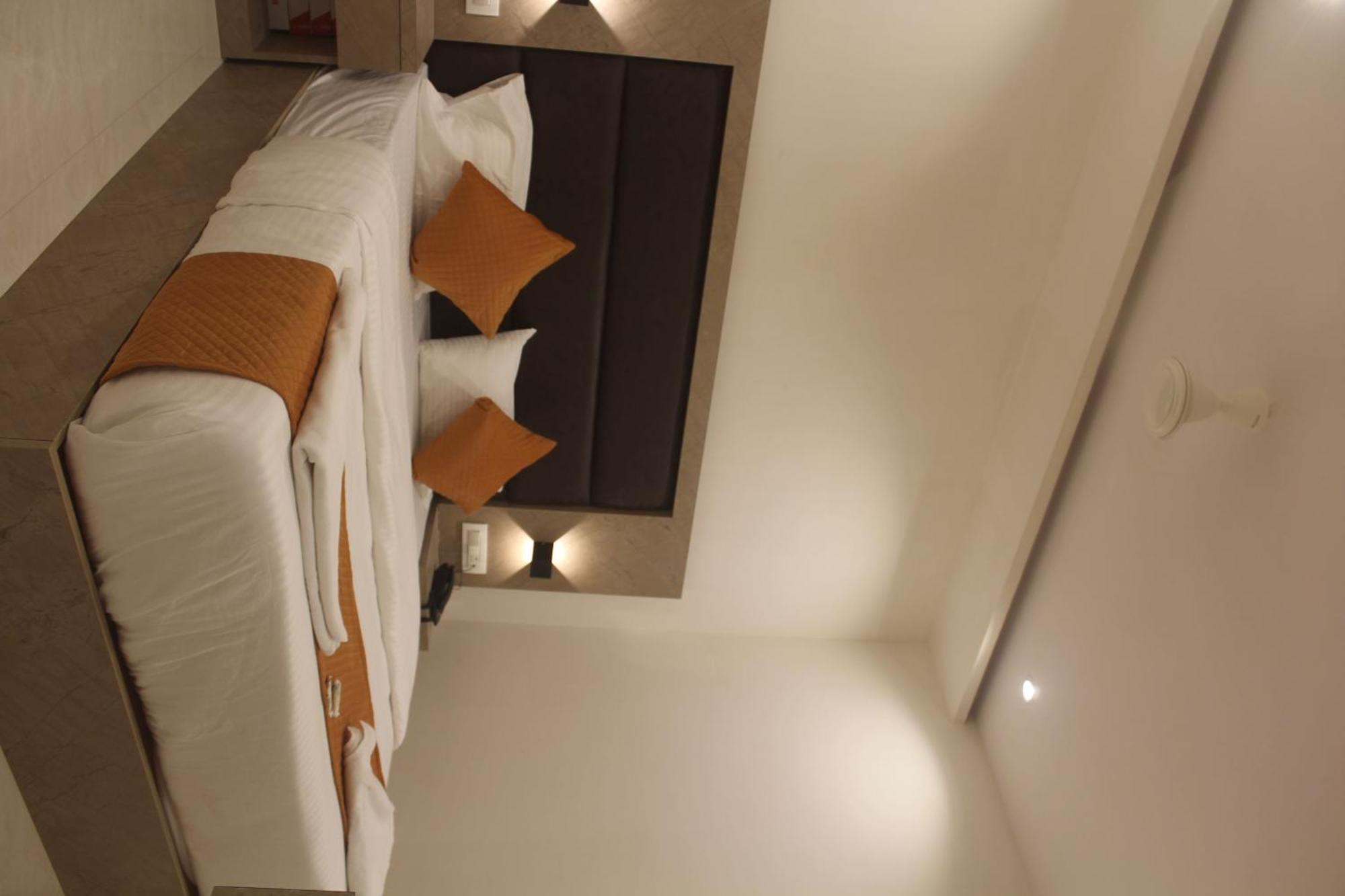 Hotel Metro Inn Мумбаї Екстер'єр фото
