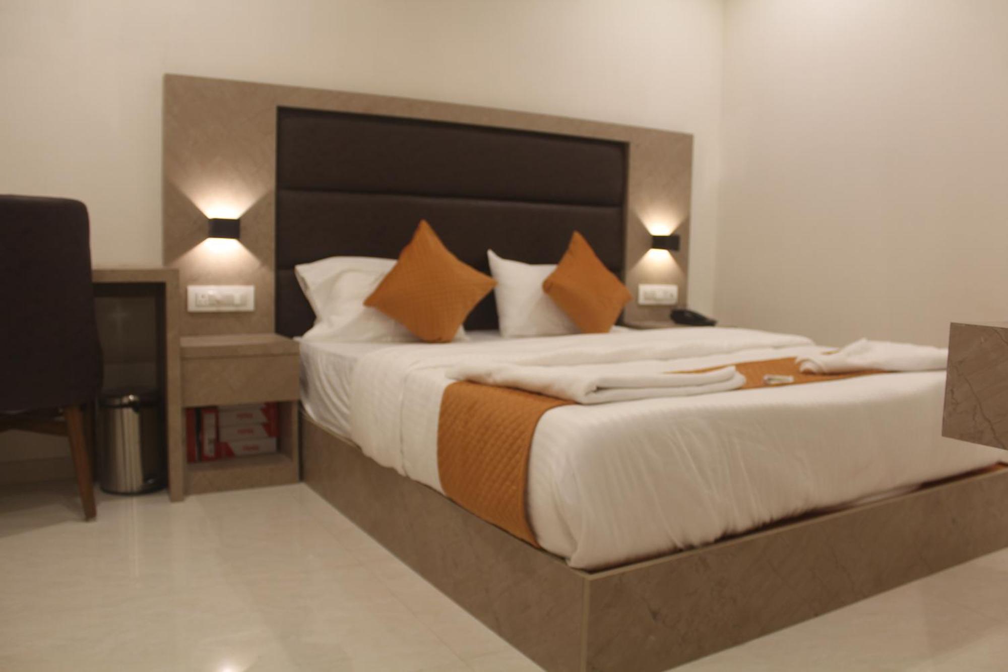 Hotel Metro Inn Мумбаї Екстер'єр фото