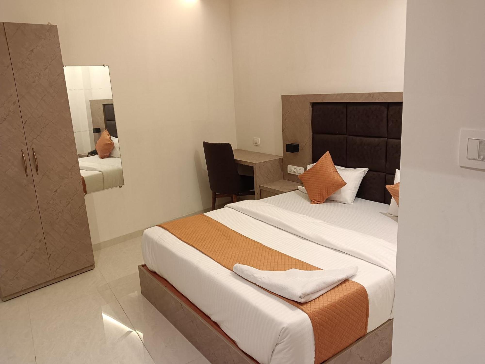 Hotel Metro Inn Мумбаї Екстер'єр фото